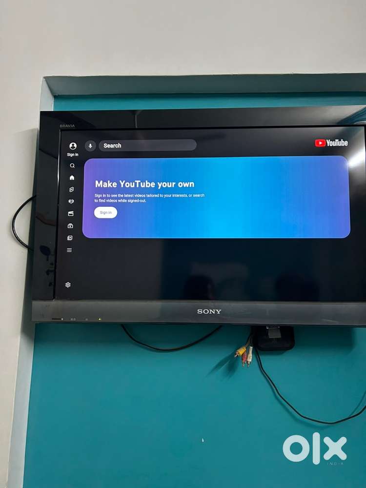 Sony 32 inch LCD TV excellent condition