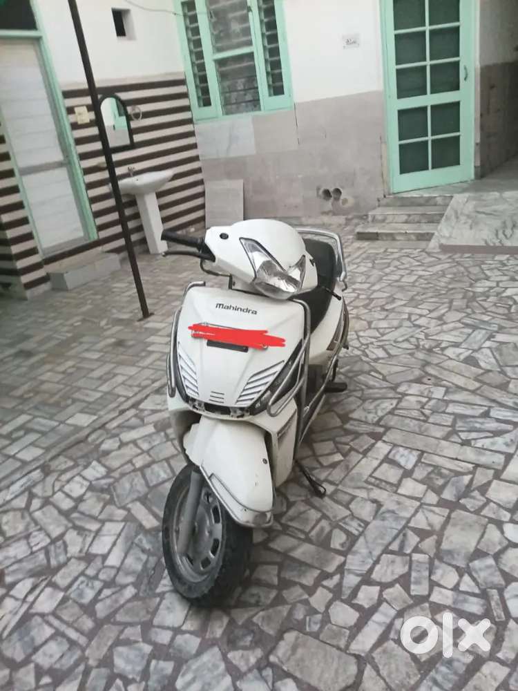 Gusto scooty for sale