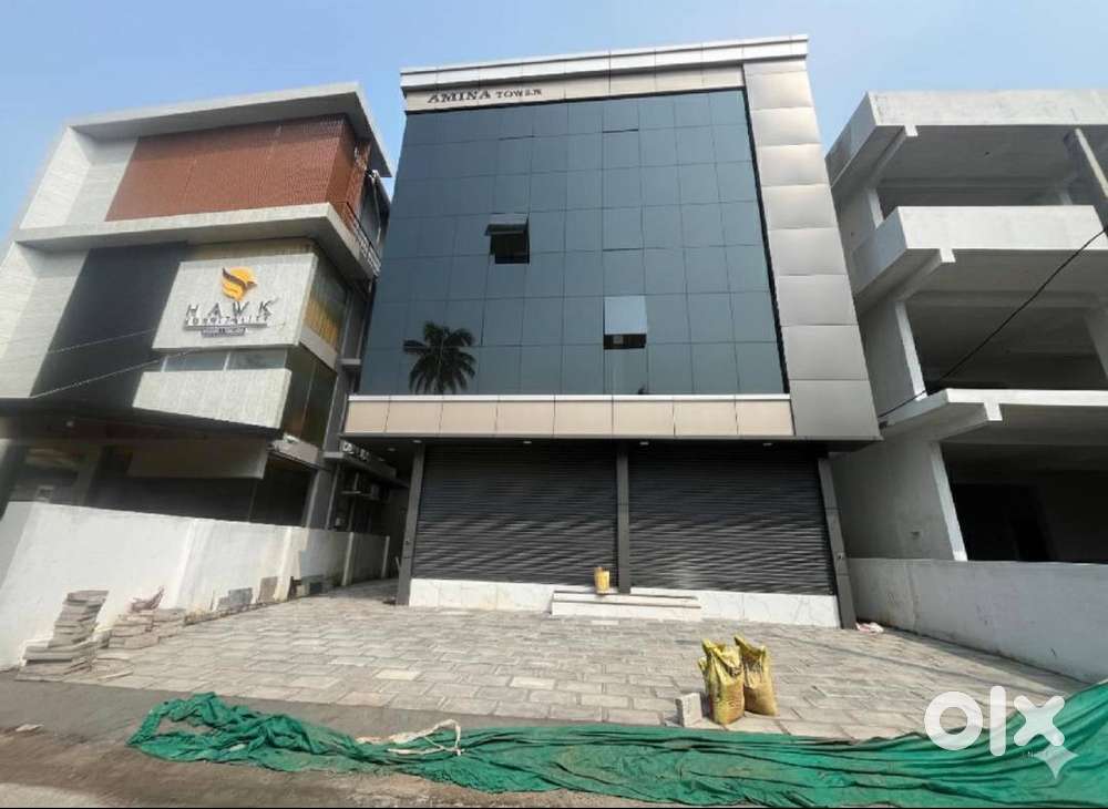 NEW COMMERCIAL BUILDING FOR SALE AT PALARIVATTOM