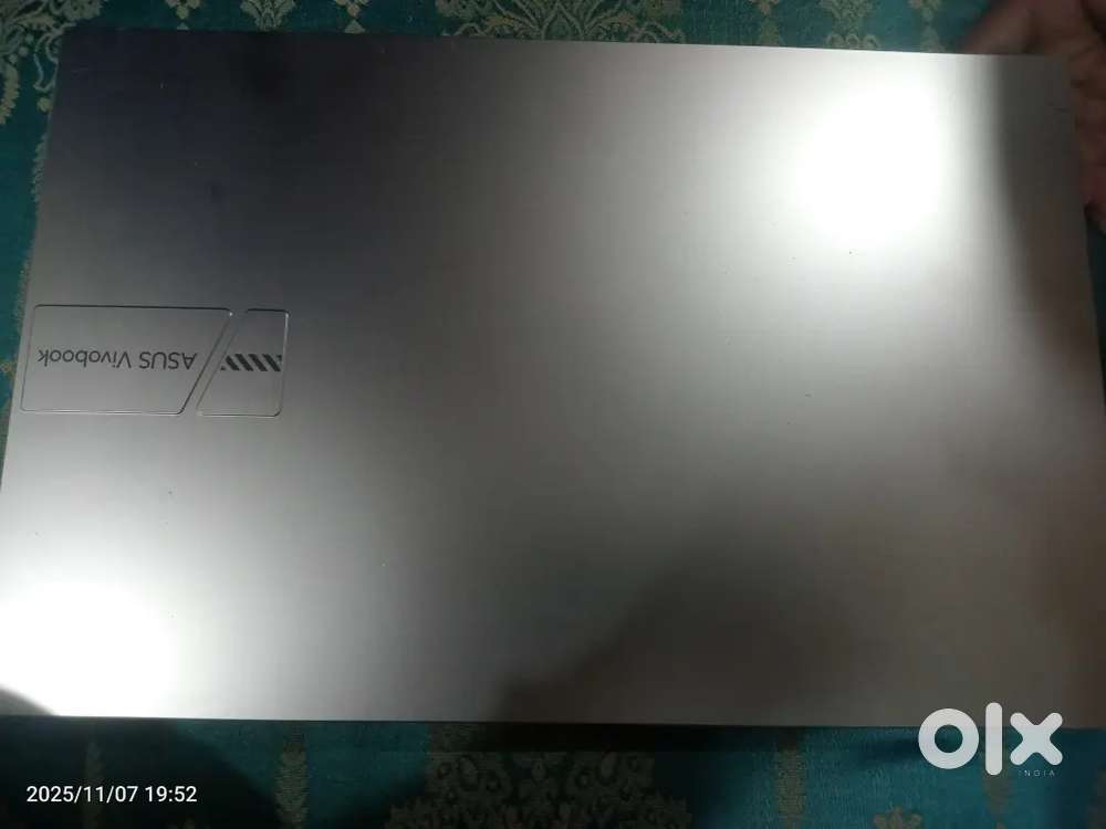 Intel core i 3 ASUS, 6month using only with bill