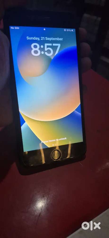 I phone 8+ 256gb