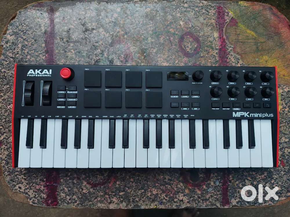 Akai MPK miniplus 37 Keys Midi Keyboard