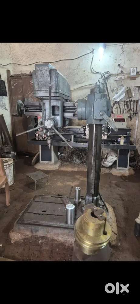 Pillar drill machin 25 mm hewy duty
