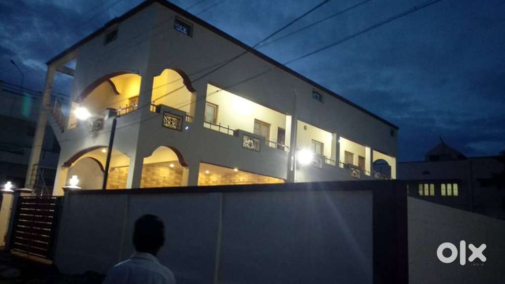 First floor house located at AB Nagar(opposite to Men's Govt ITI)