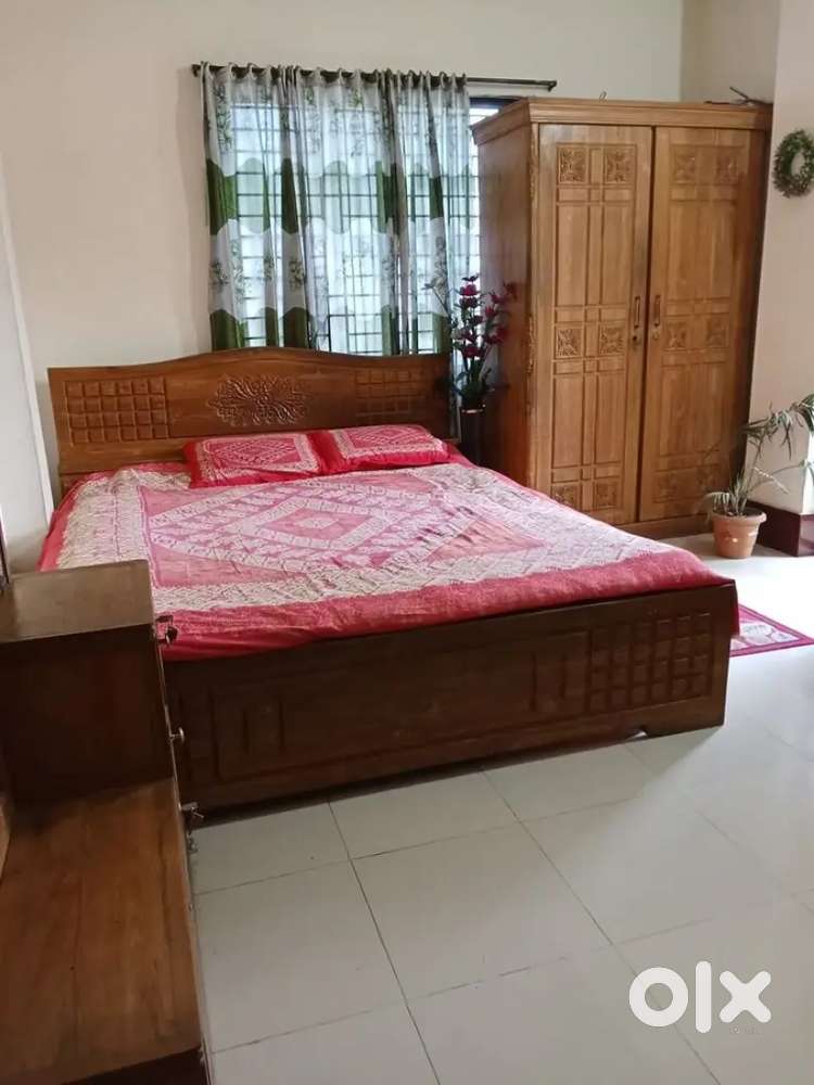 Without food PG in Makarba for boys