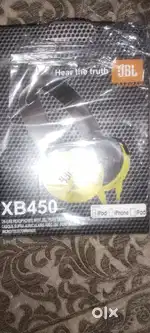 Aesthetic JBL headphones black