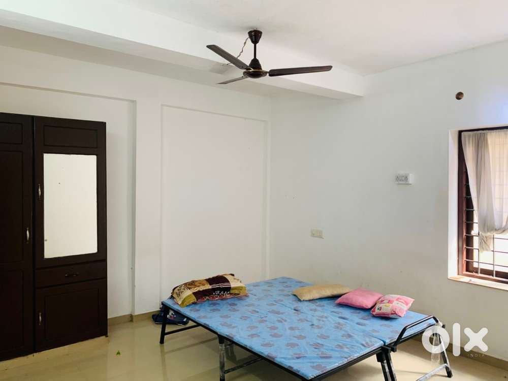 3bhk Gorund floor house for Rent@Pipinemood,Tvm