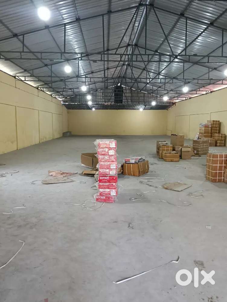 5000 sq.ft Godown space available for rent at Boragaon near Highway