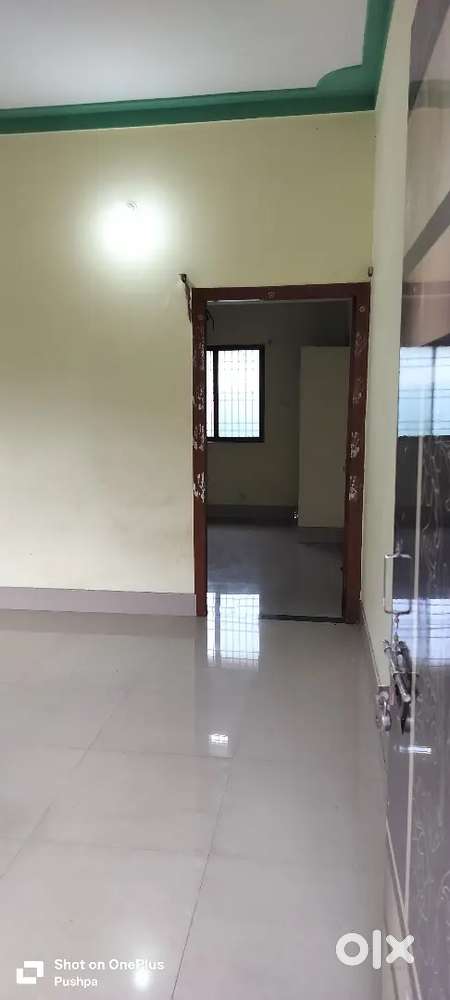 1 BHK Flat for Rent in Narmada Colony, Jharsuguda - Balcony & Parking