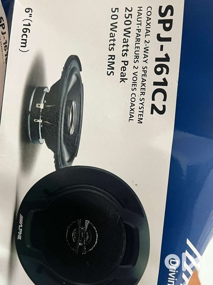 Newly bought alpine coaxial 6inch speaker for sale.
