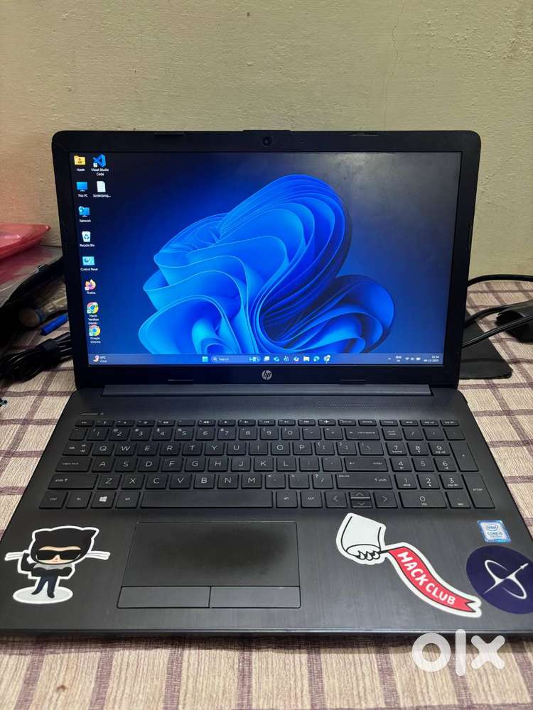 HP Laptop (Model : 15-qds0029TU) in great working condition.