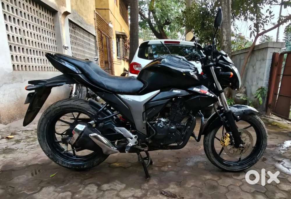 Suzuki Gixxer for Sale – 100K km, Zero Accidents, New Engine Block