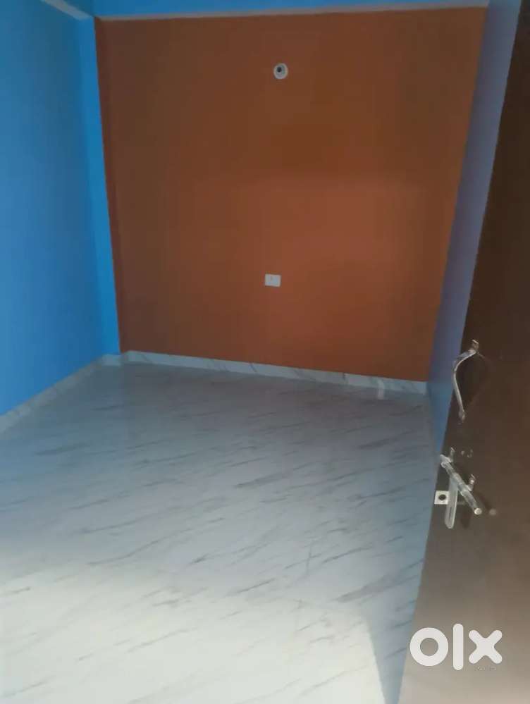 Single room and seperate bathroom only for female