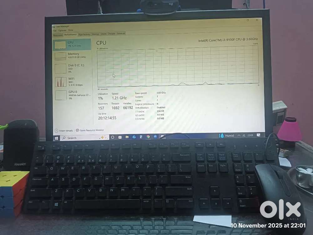 Desktop for sale: perfect for Meeting, Study & Entertainment