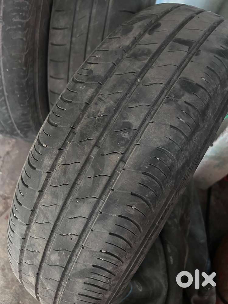 MRF & Apollo Tyre (165/80/R14 )