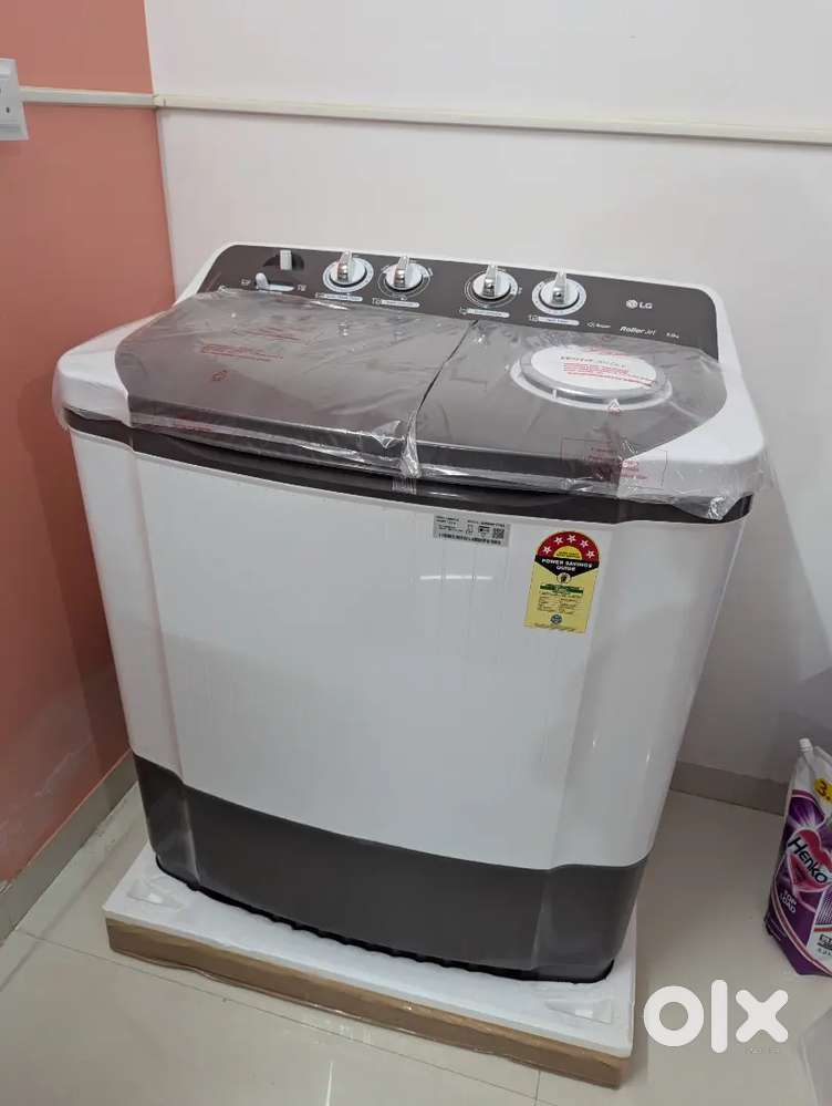 LG Semi Automatic 8 kg washing machine