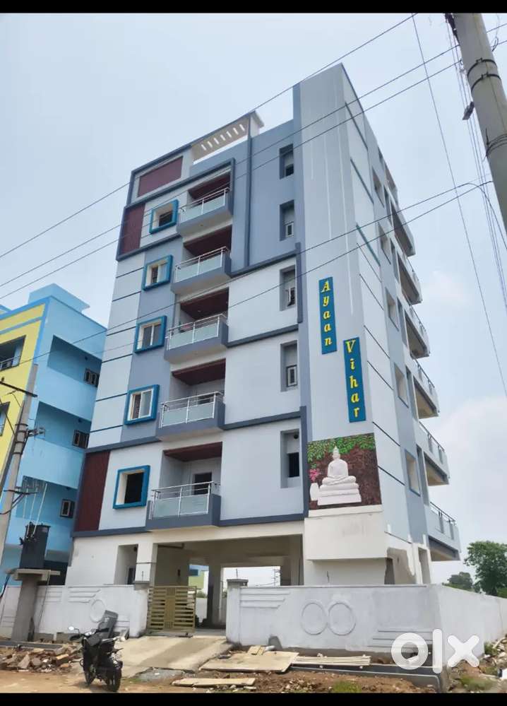 Semi individual , good location, fulley ventilation