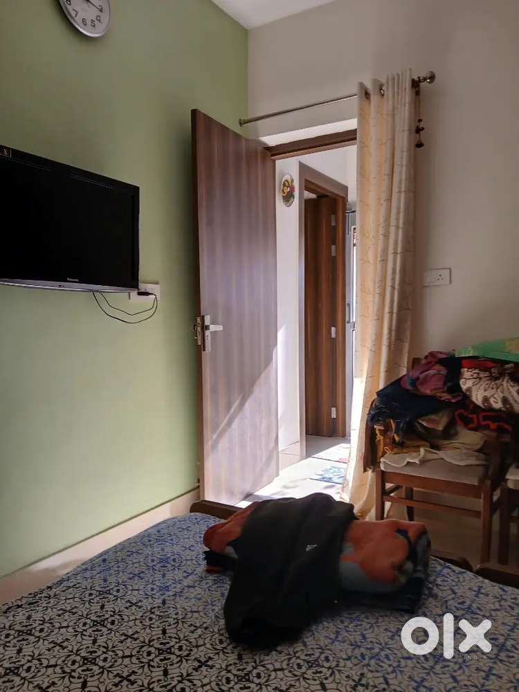 हाउस कीपिंग