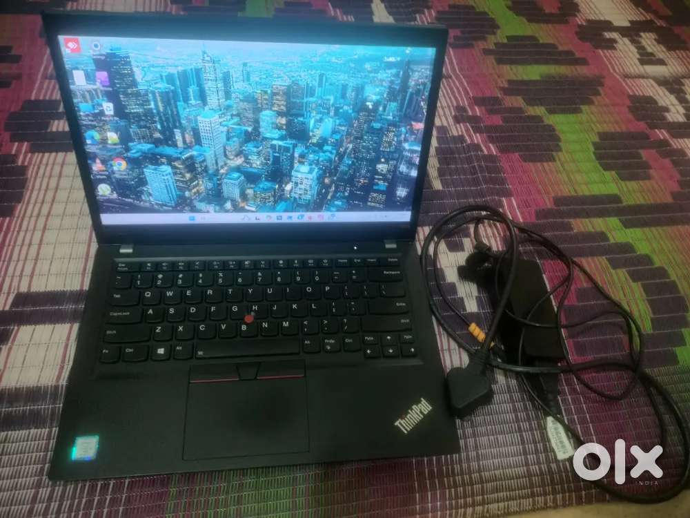 LENOVO THINKPAD i5