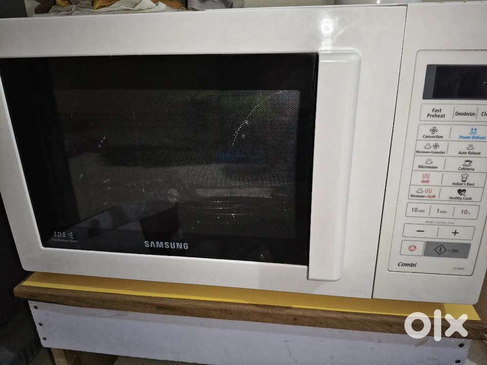Electronic item-Microwave