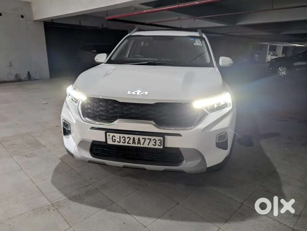 Kia Sonet 2023 Petrol 19000 Km Driven