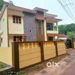 Pallickathod.10 cent 4 bedroom house.80 .lakh