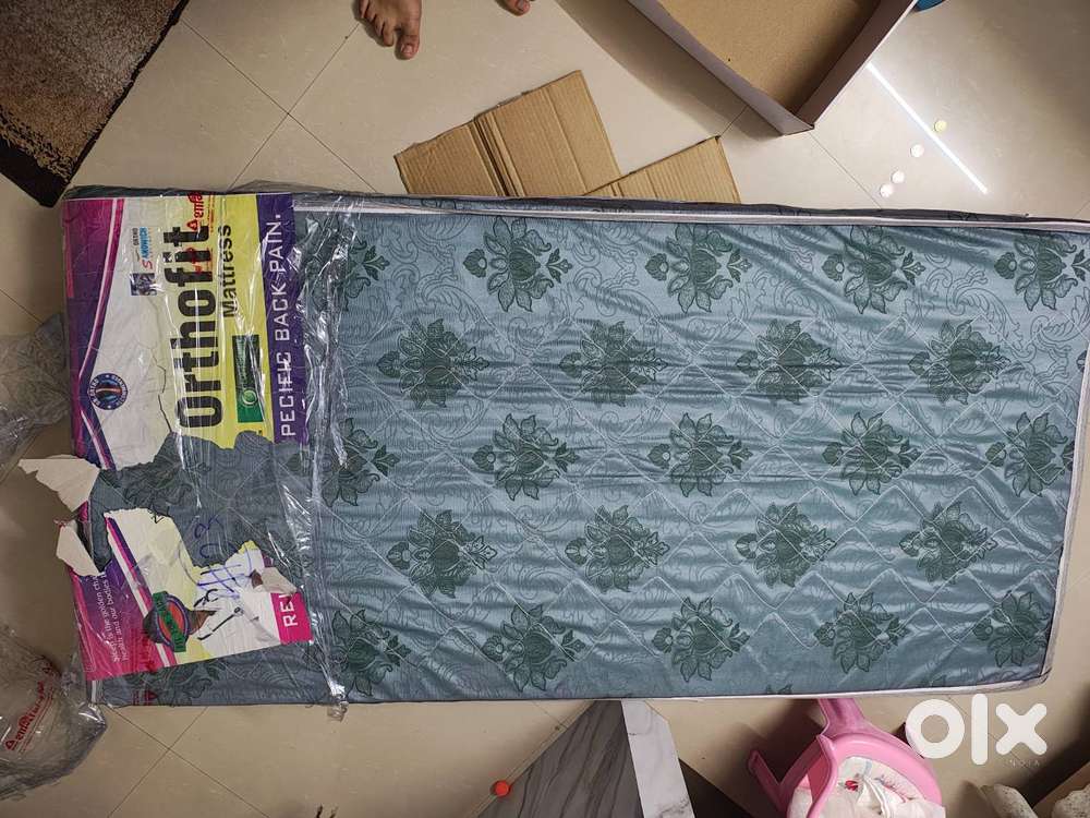 2 Mattress Gadda 3*6 size