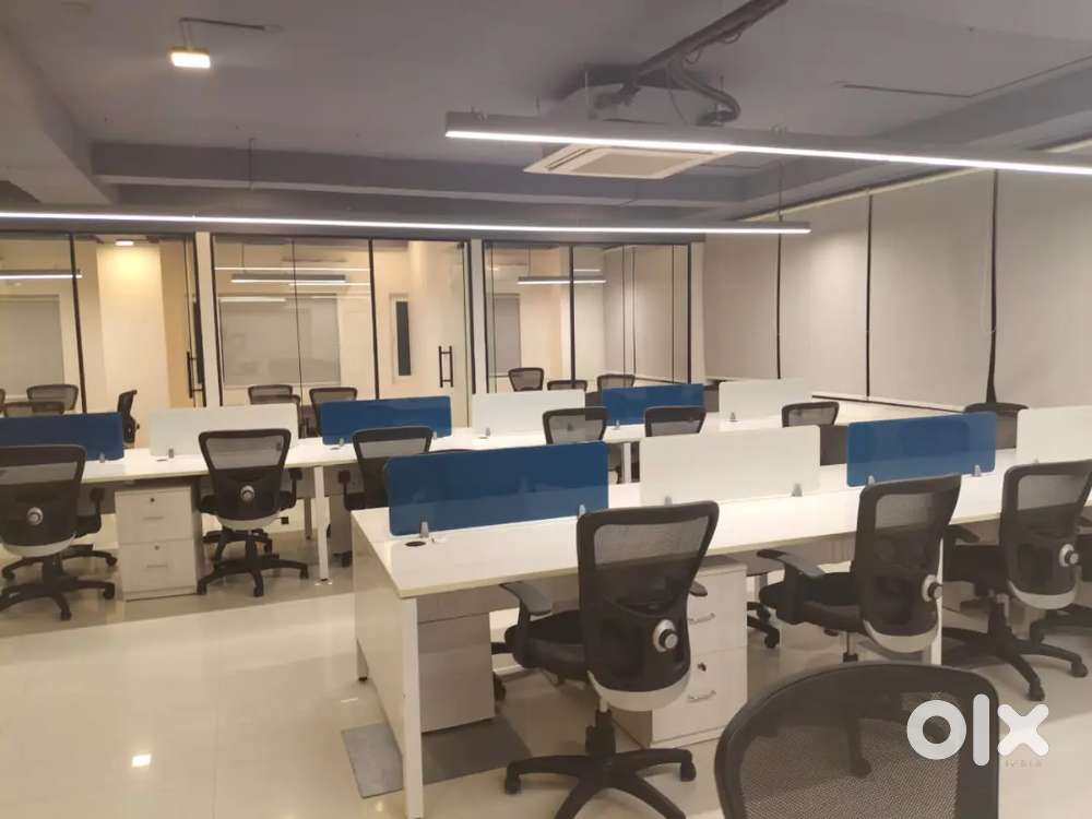 33 Seater 3 cabin 1 conference reception pantry plag n play office sp