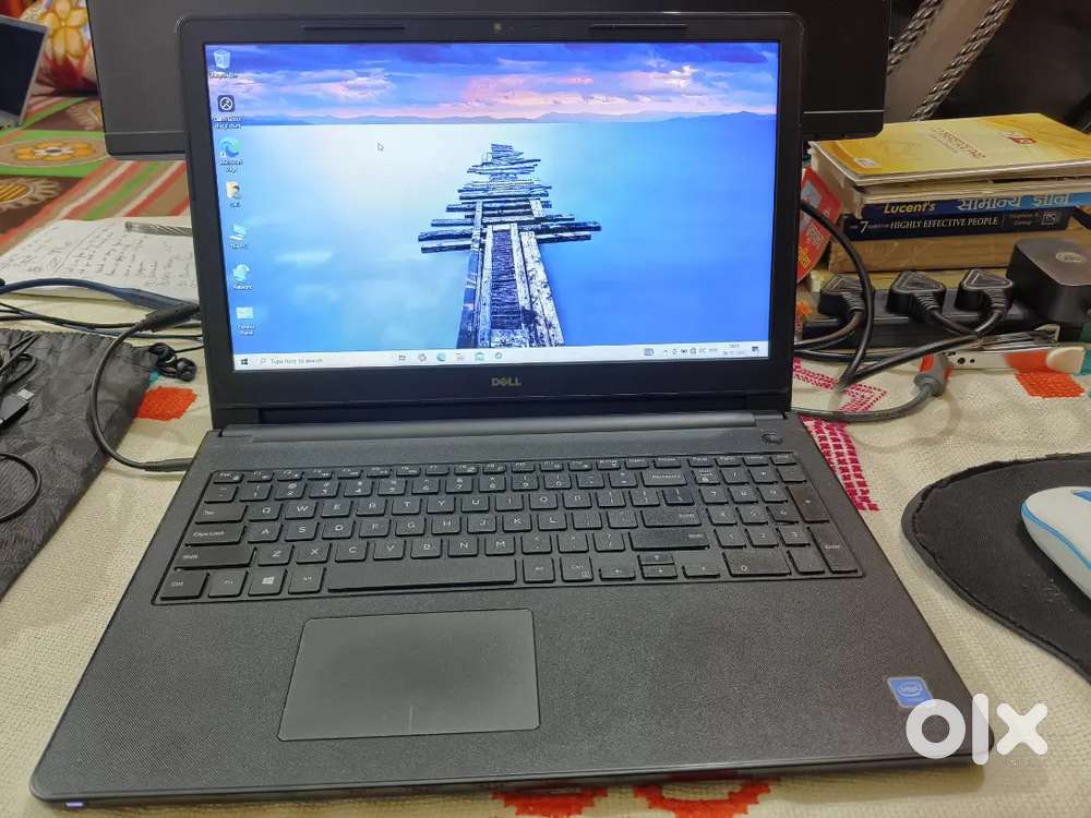 DELL Inspiron 15 - 3552  4GB RAM  1TB Harddisk  Intel processor