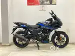 BAJAJ PULSAR 220F