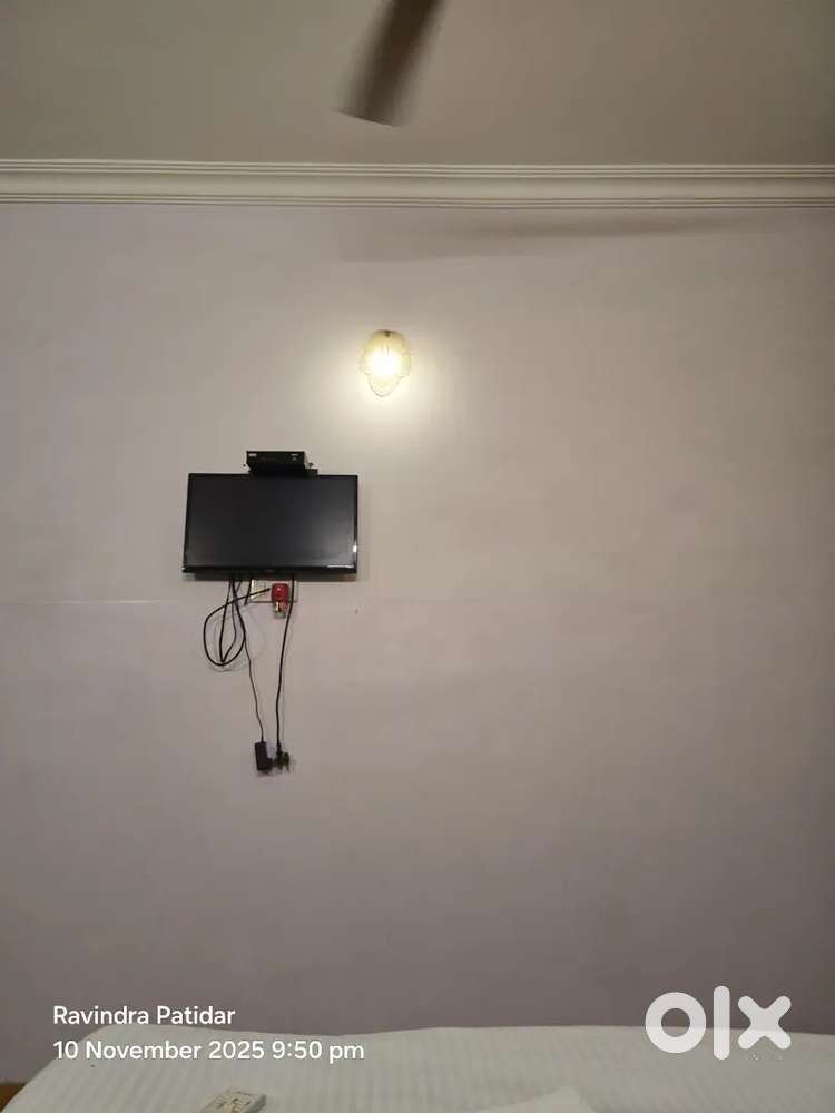 Need Roommate: Looking for a flatmate