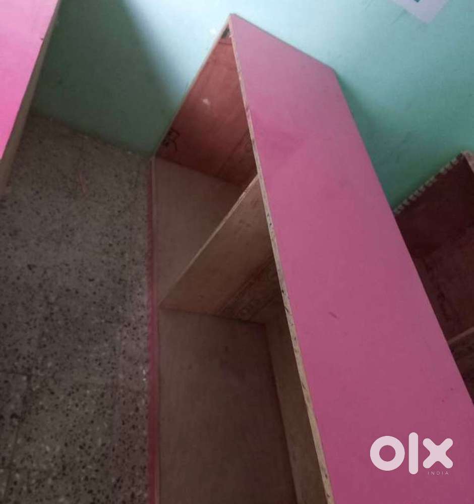  Office Table for Sale – Good Condition