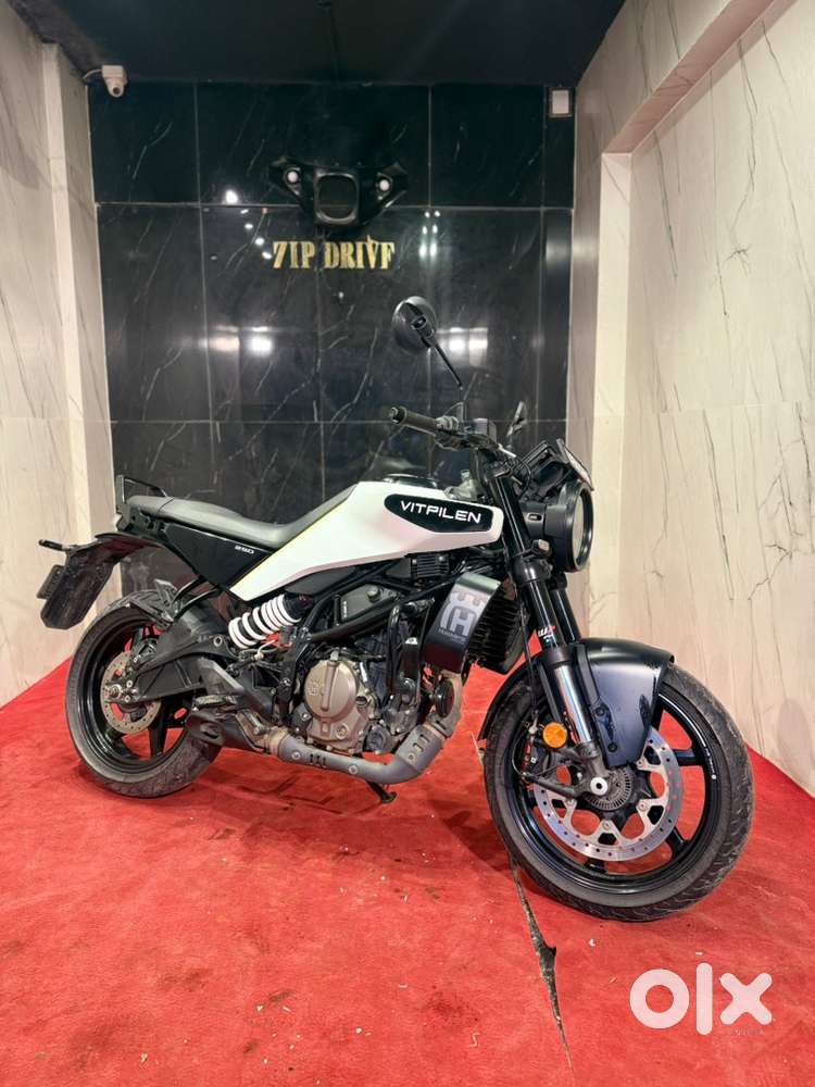 HUSQVARNA VITPILEN 250 /2024