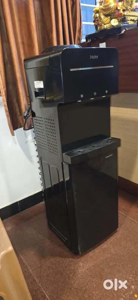 New Haier water dispenser
