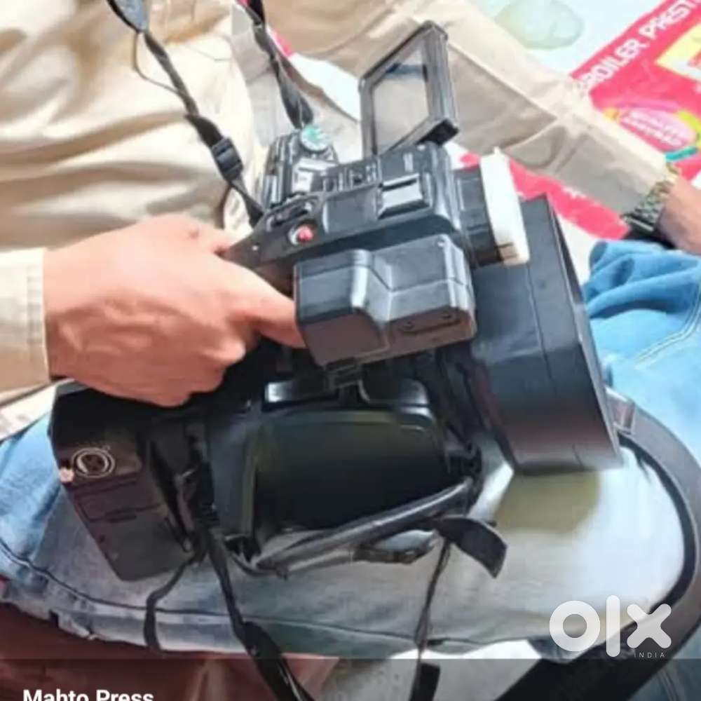 Panasonic PV 100