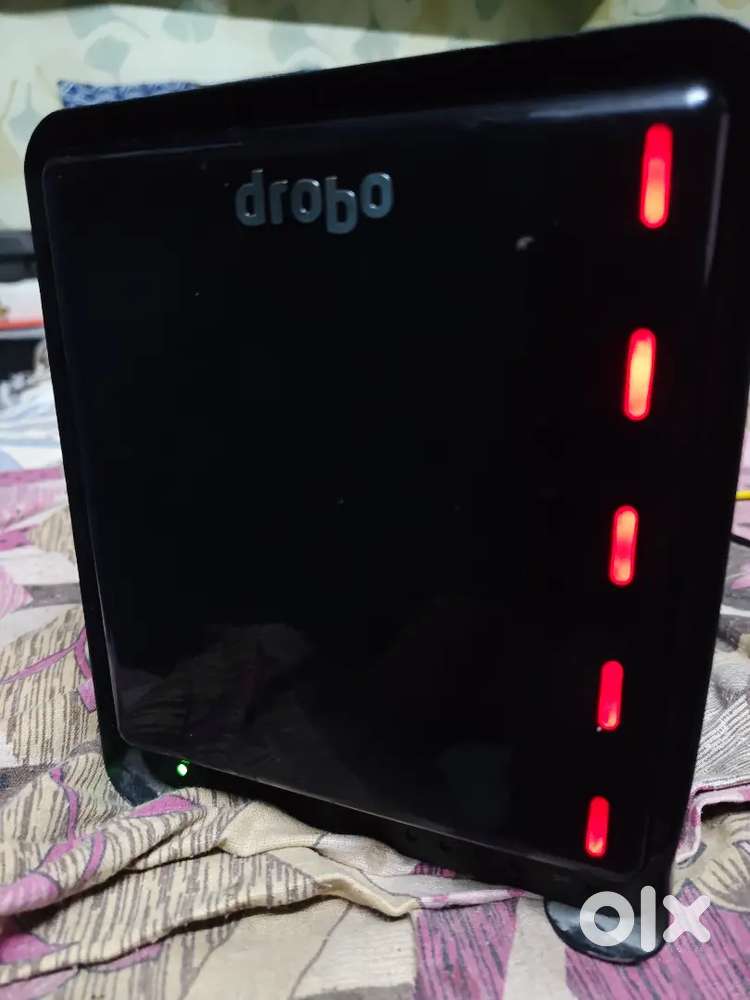 Drobo 5N 5-Bay NAS without hdd