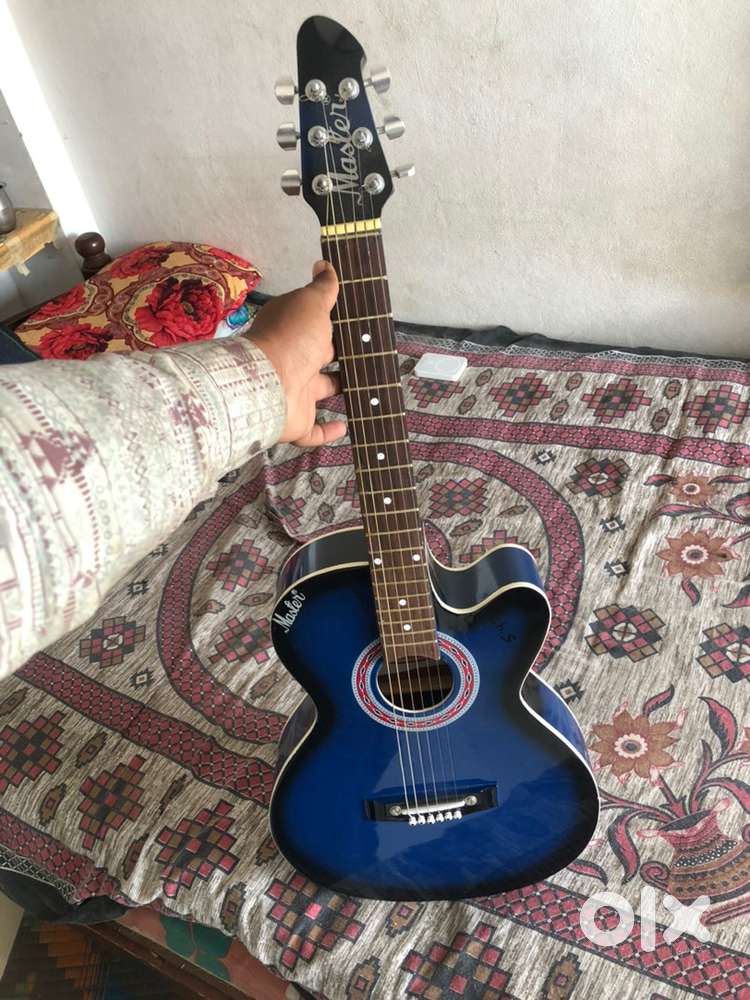 Brand new guitar with all accessories