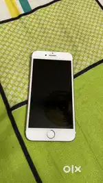 iPhone 7 128gb Rose gold colour less used