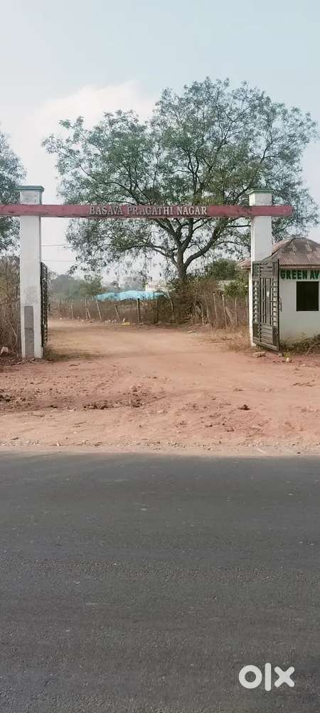 Near to Bangalore Highway and Next Booming Region Shadnagar.