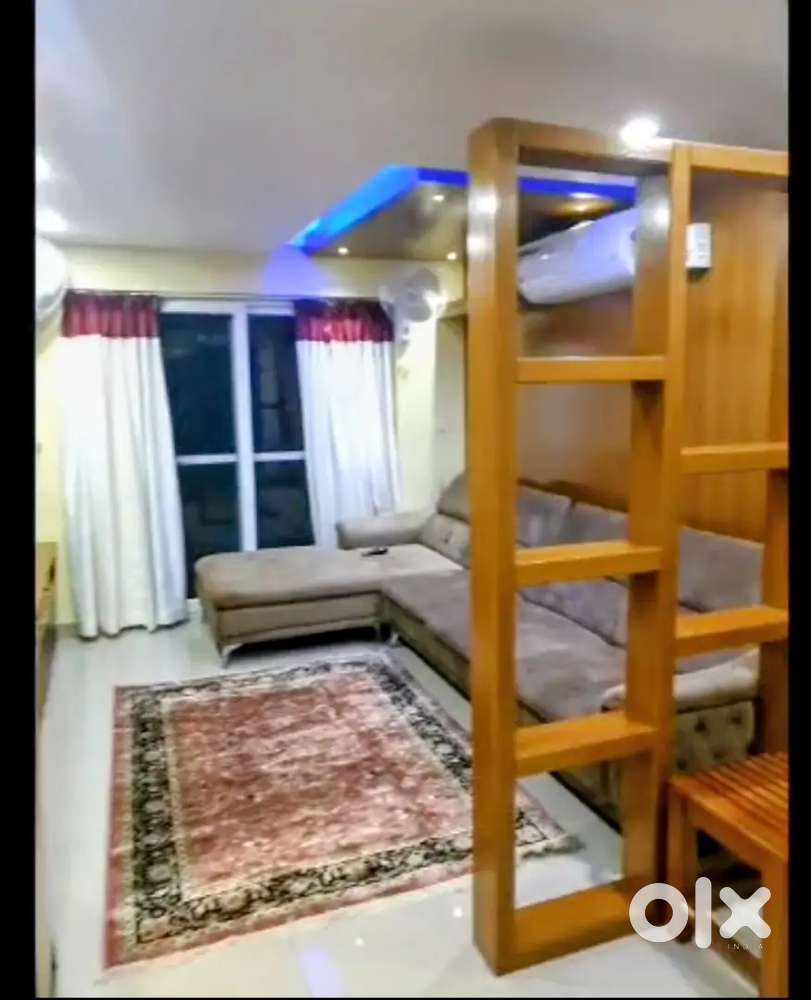 3 BHK Full Furnished Luxurious flat in Gated community