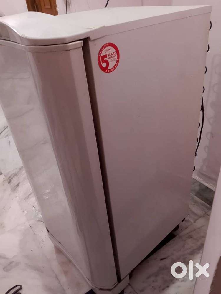 Godrej 165 l, single door, frost free