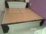 Double bed Diwan