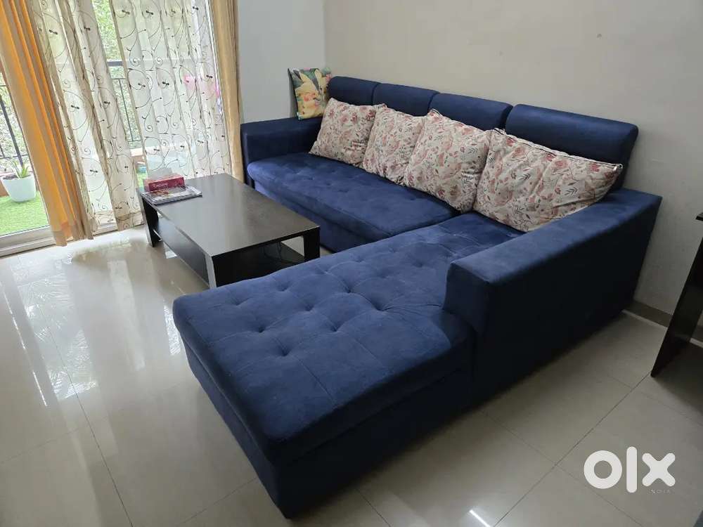 L shaped sofa + coffee table