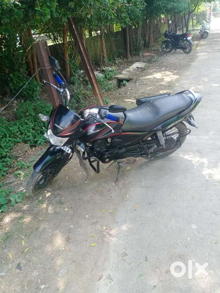 Honda CB shine