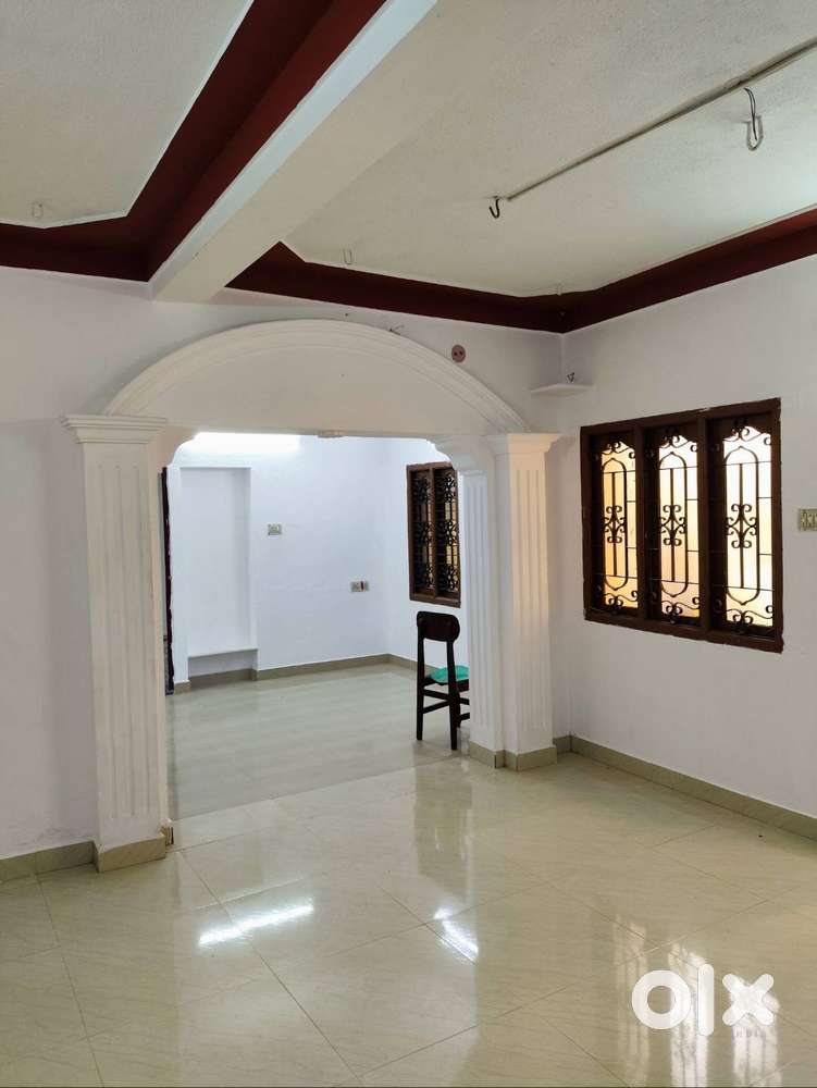 GODOWN OR OFFICE SPACE FOR RENT @ KUNDRATHUR !