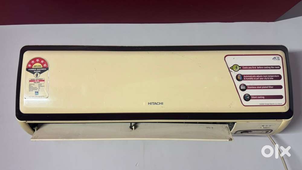Hitachi AC