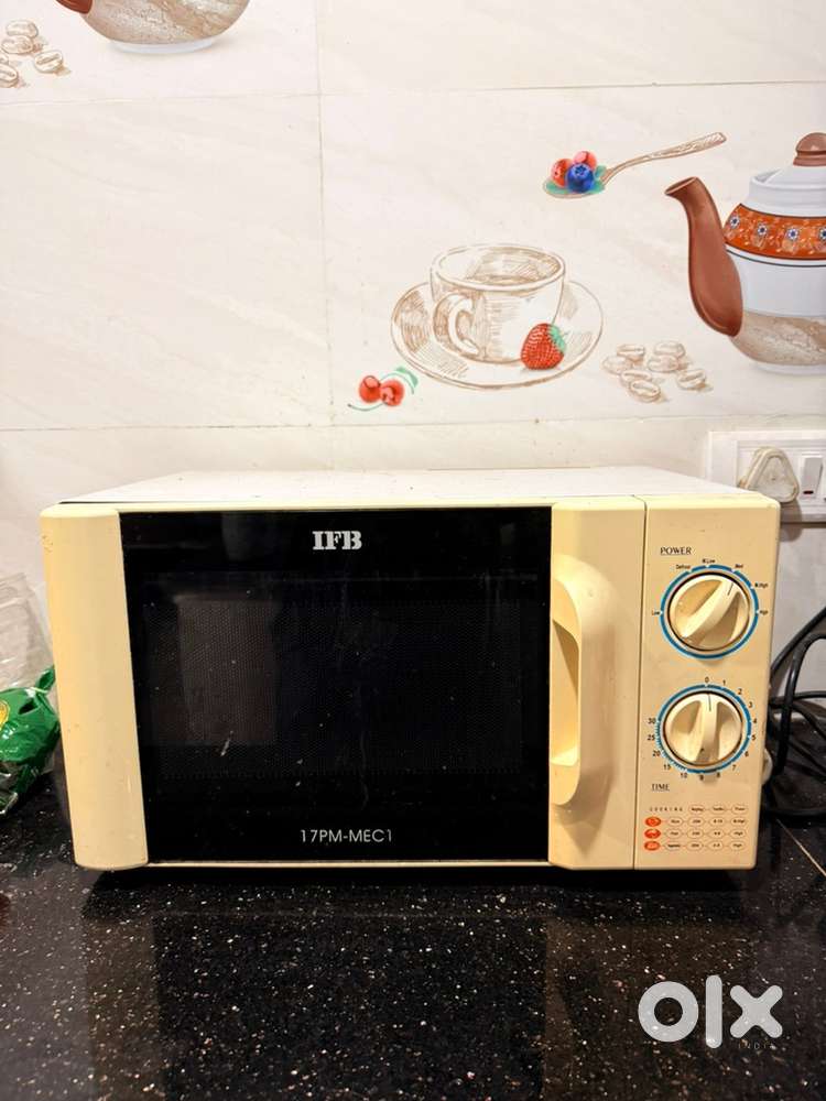 IFB Microwave – Good Condition (Off-White)
