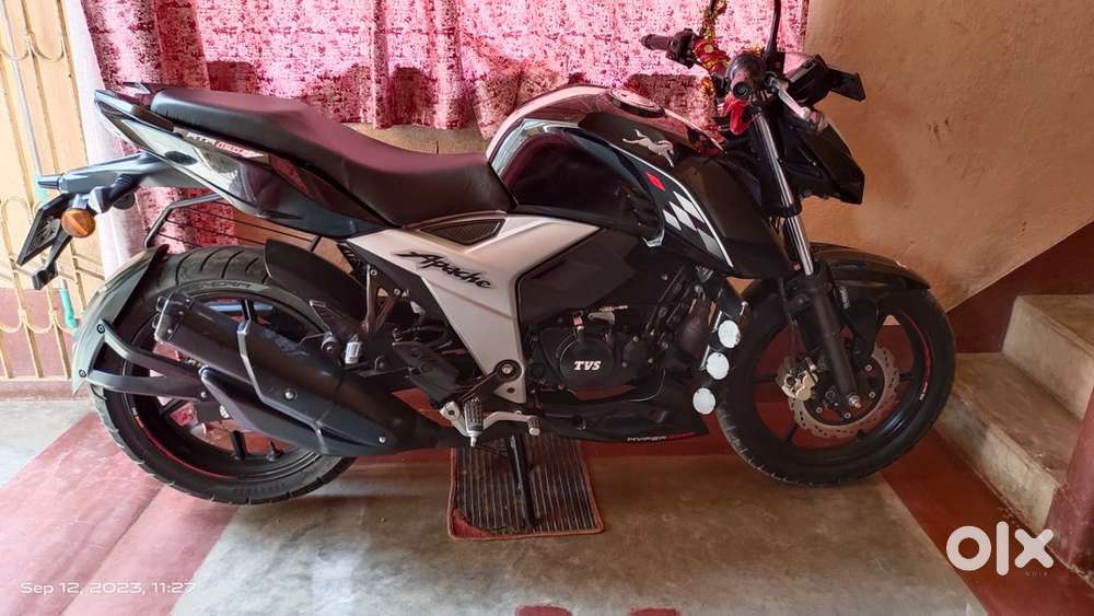 Rtr 160 4v top model bs6 dual disk