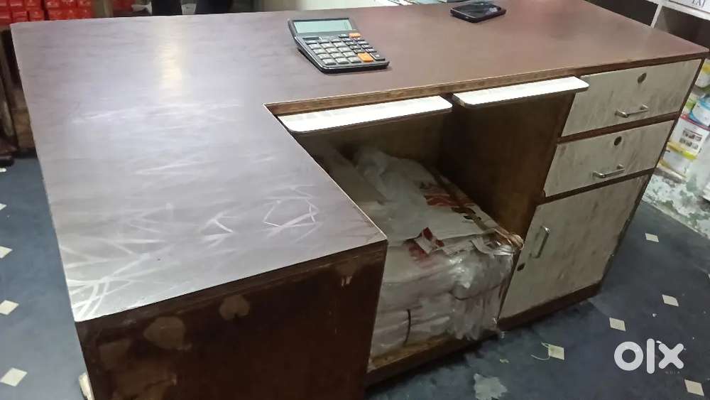 Shop table