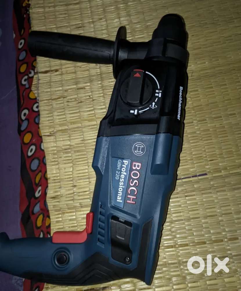 BOSCH GBH 220 HAMMER DRILL MACHINE